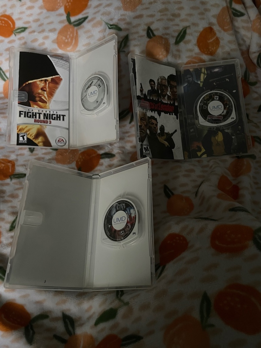 Sony PSP Game Lot - Black, White, Orange Covers - Picture 3 of 3
